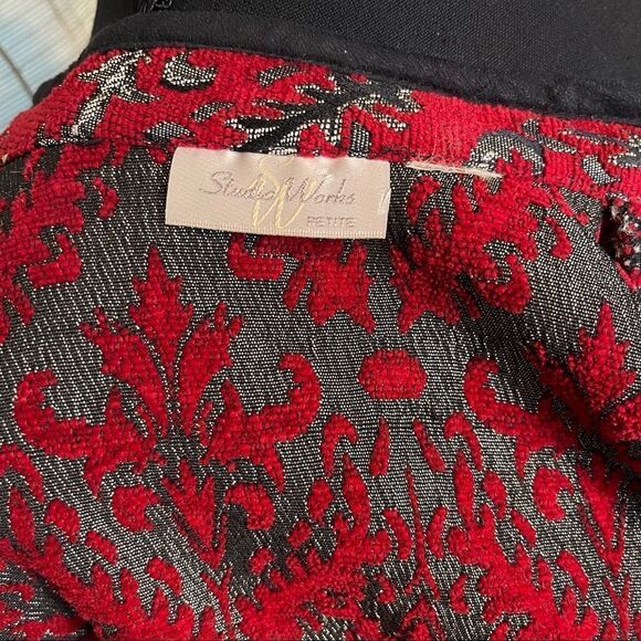 Studio Works Red Zip Jacket - Picture 5 of 8